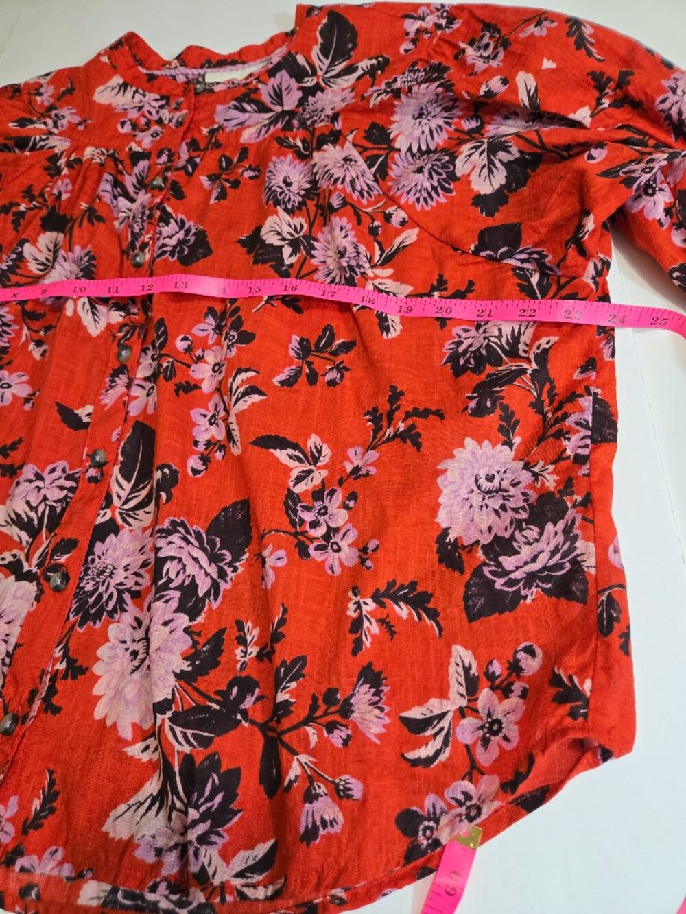 Maeve Anthropologie Red Orange Floral Pintucked Button-Down Boho blouse sz Large - Picture 11 of 14